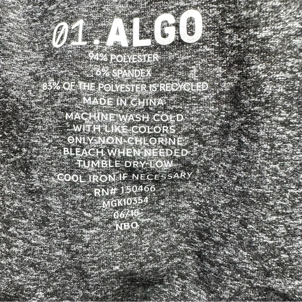 01.ALGO AlgoFlex Willis Colorblock
Lightweight Performance Hoodie Mens Med. NWT - Picture 5 of 10